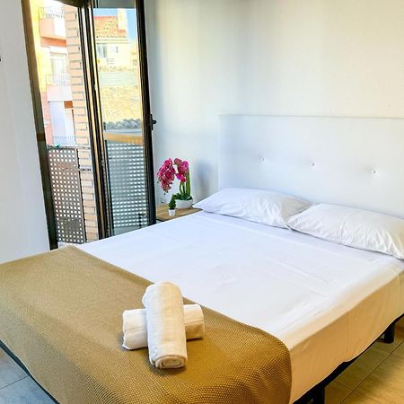 Enjoy El Pilar Turistea Apartman Zaragoza Kültér fotó